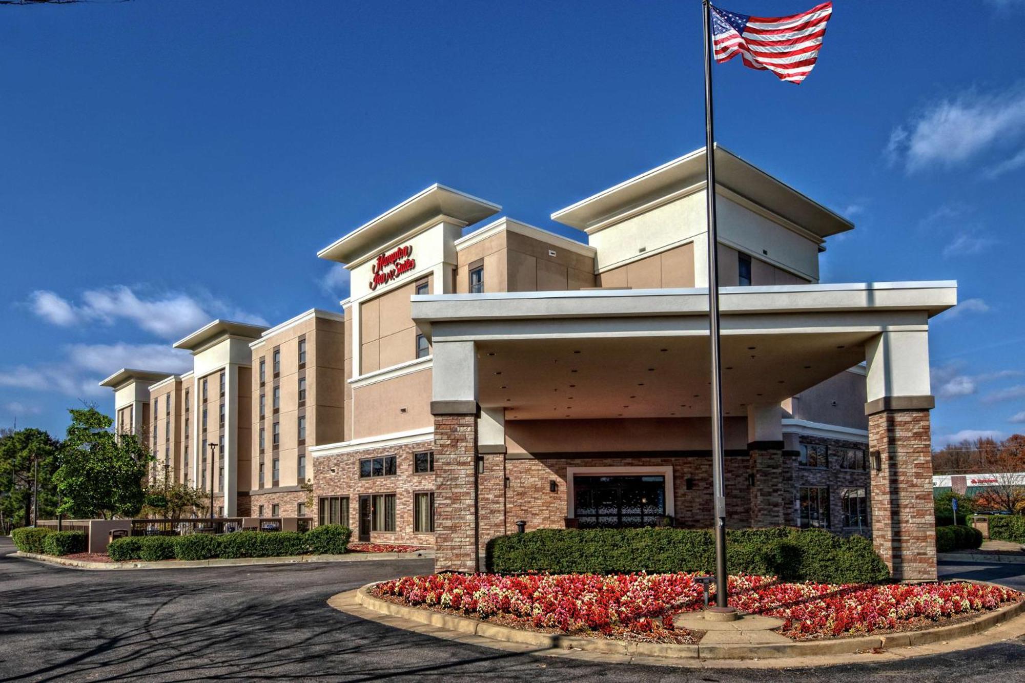 Hampton Inn & Suites Memphis-Wolfchase Galleria Бартлетт Экстерьер фото