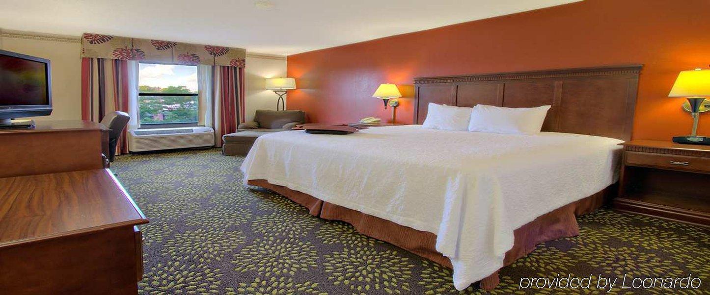 Hampton Inn & Suites Memphis-Wolfchase Galleria Бартлетт Номер фото