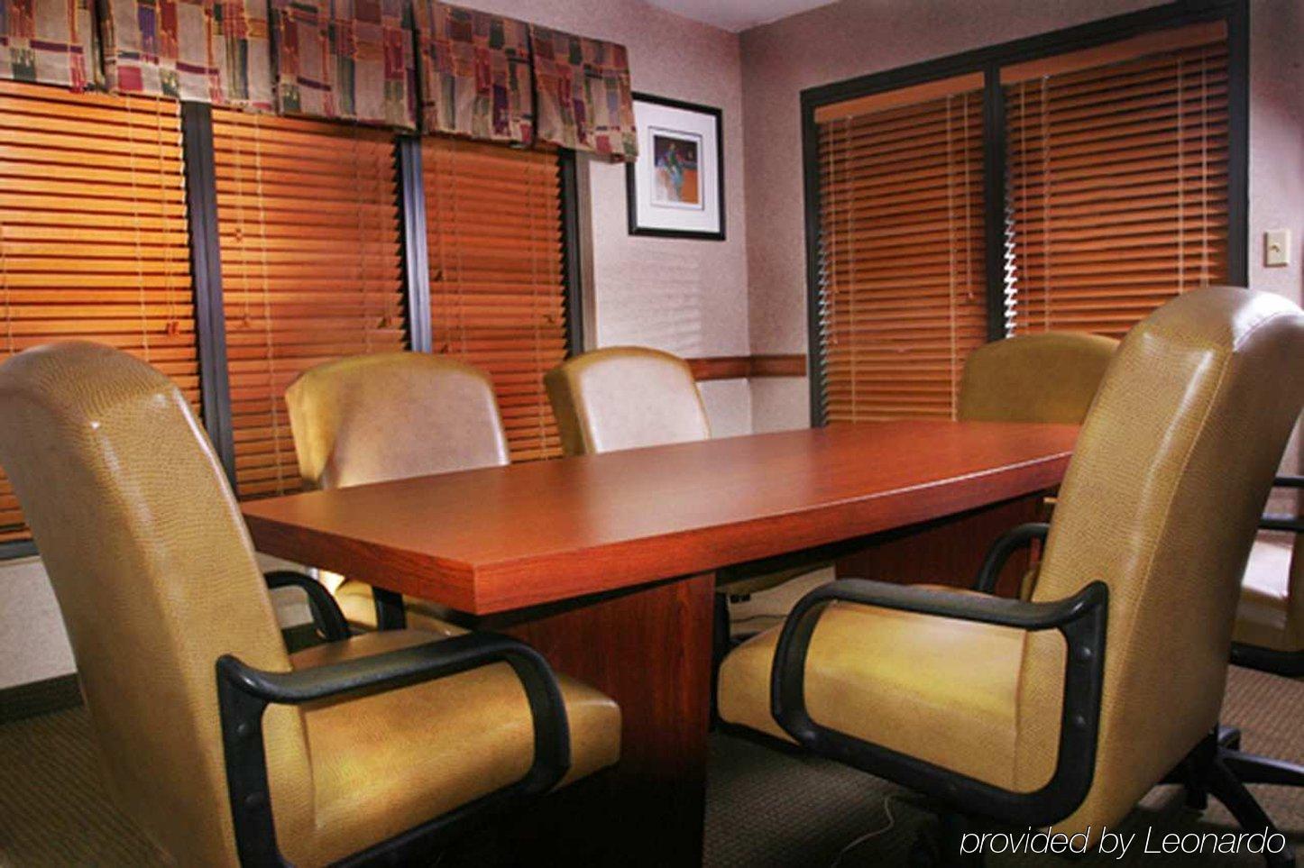 Hampton Inn & Suites Memphis-Wolfchase Galleria Бартлетт Удобства фото
